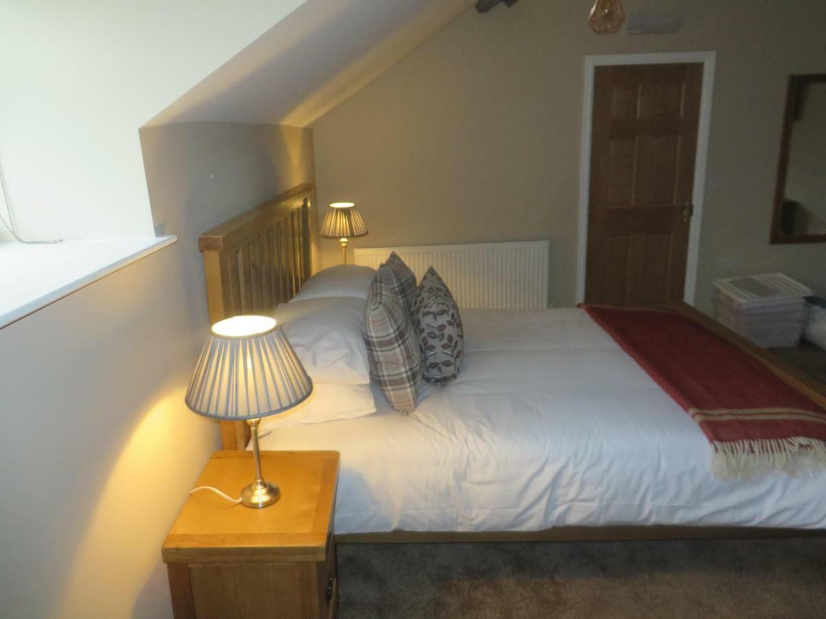 The Kings Head Hotell Meifod Eksteriør bilde